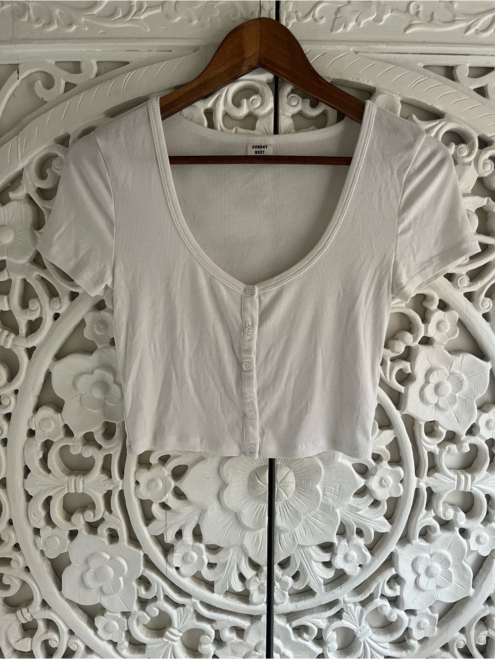 Sunday Best Ribbed Button Front Cropped Tee White Size Small
